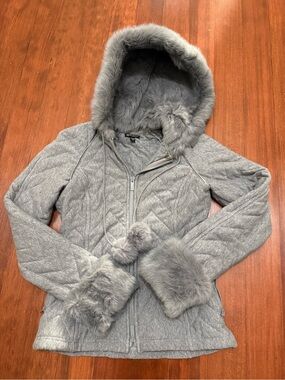 Bebe Sport  XS Quilted Grey Rabbit
Fur lined hoodie and trim sleeves Vintage Y2K